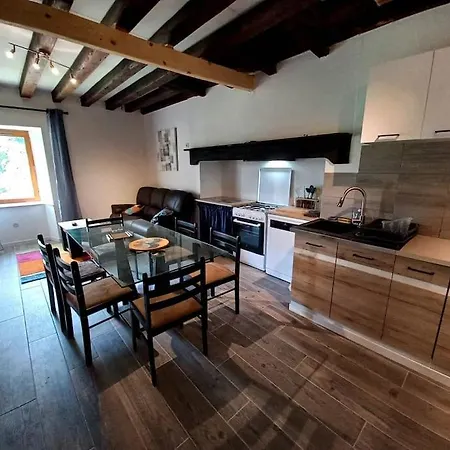 Vue Imprenable Sur Montagne Apartment Saint-Aventin Exterior photo
